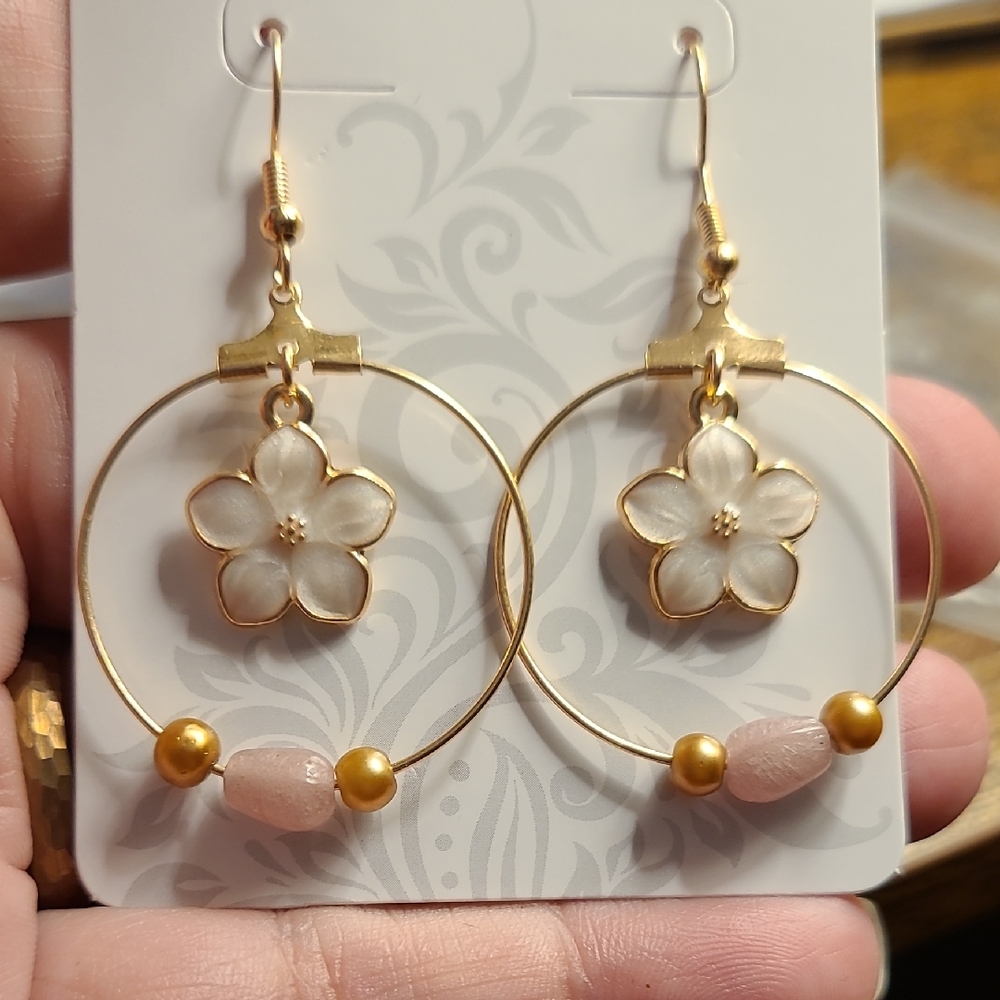 3/$10 Chic Gold and Pink Floral Drop Earrings